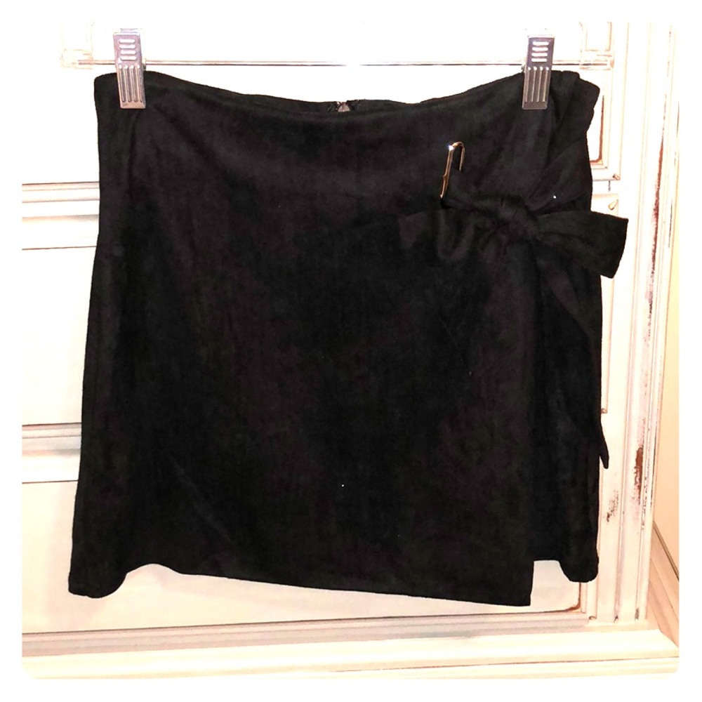 Black wrap skirt